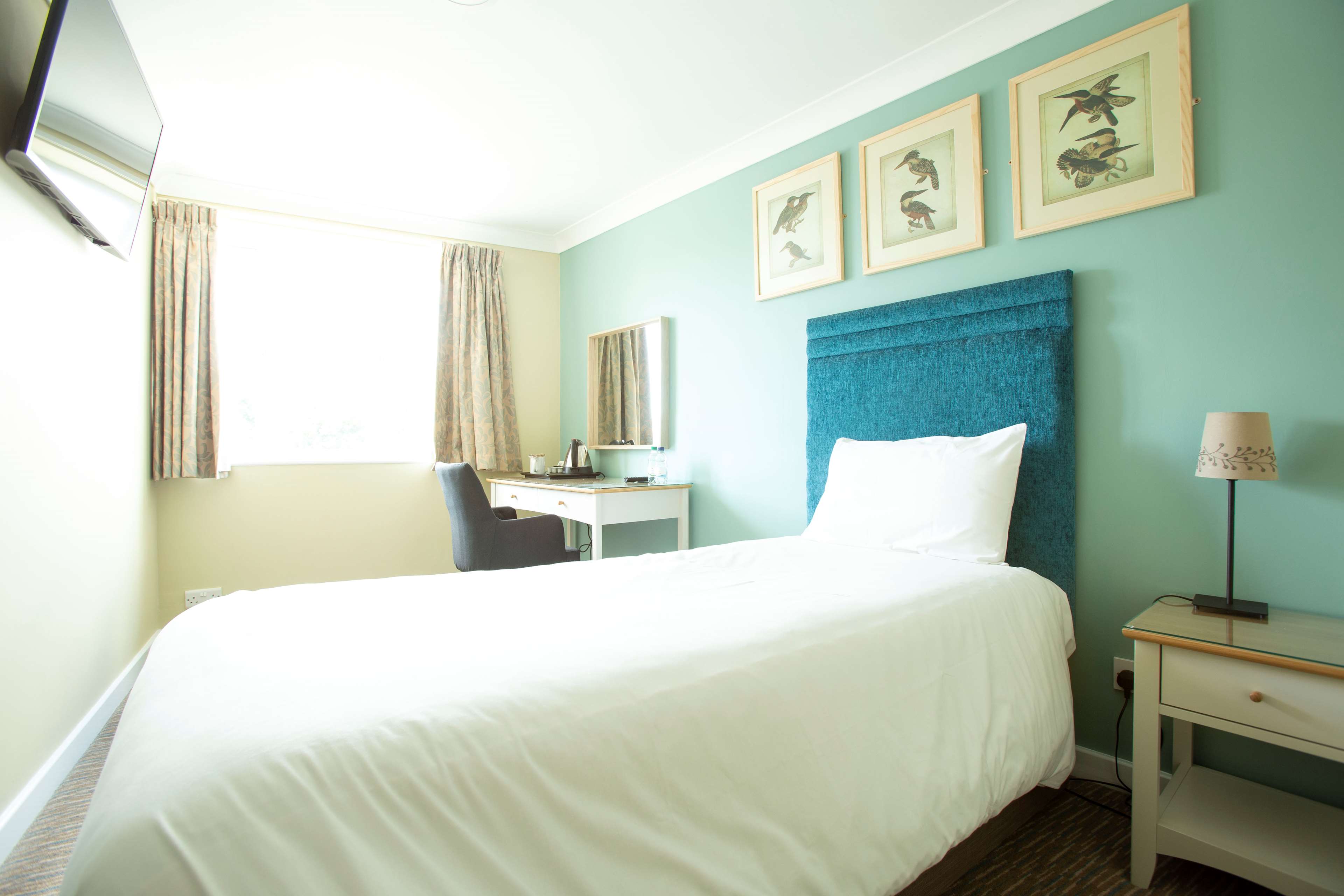 The Bridge House Hotel