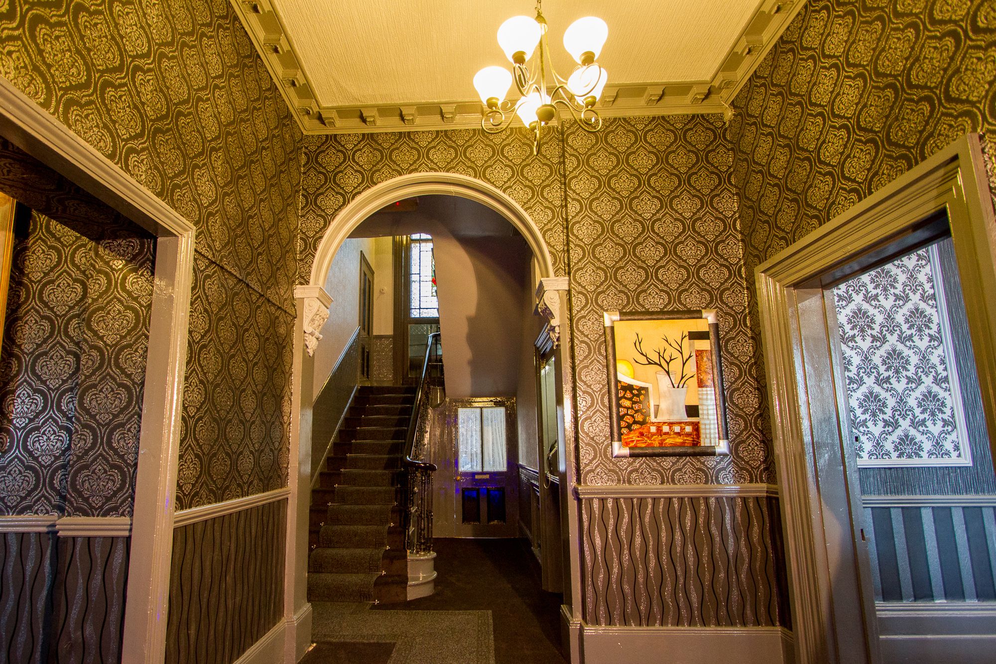 The Carlton Hotel