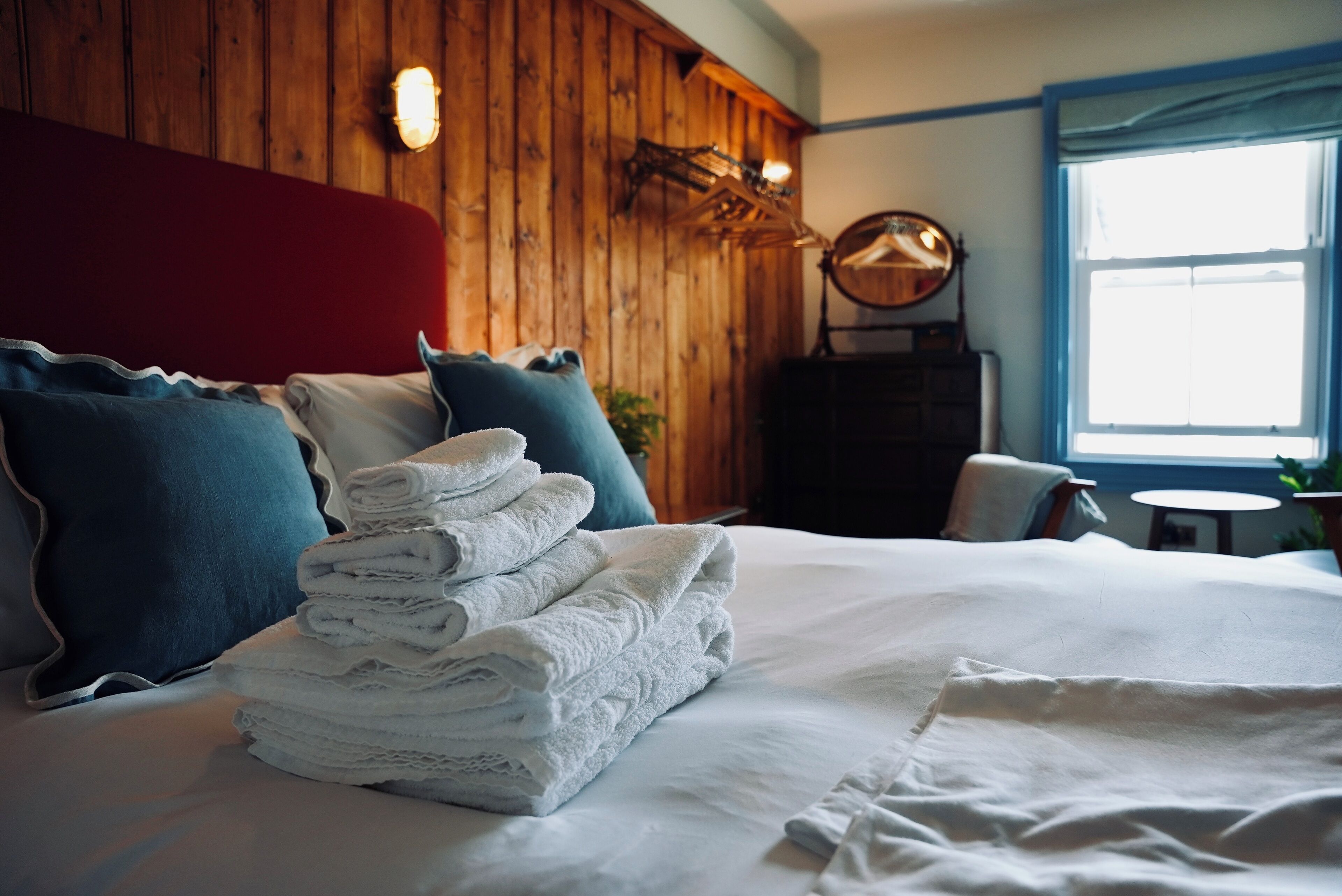 The London & Paris Hotel