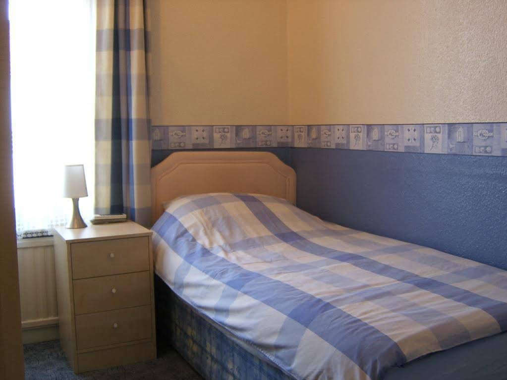 Seashells Guest House