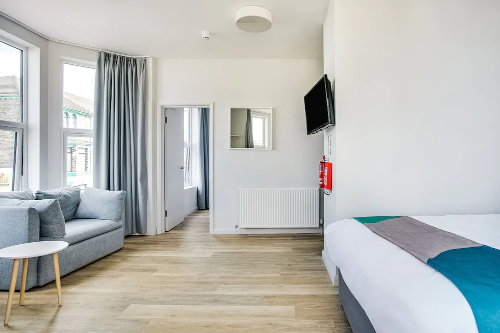 Studiotel by OYO Rooms