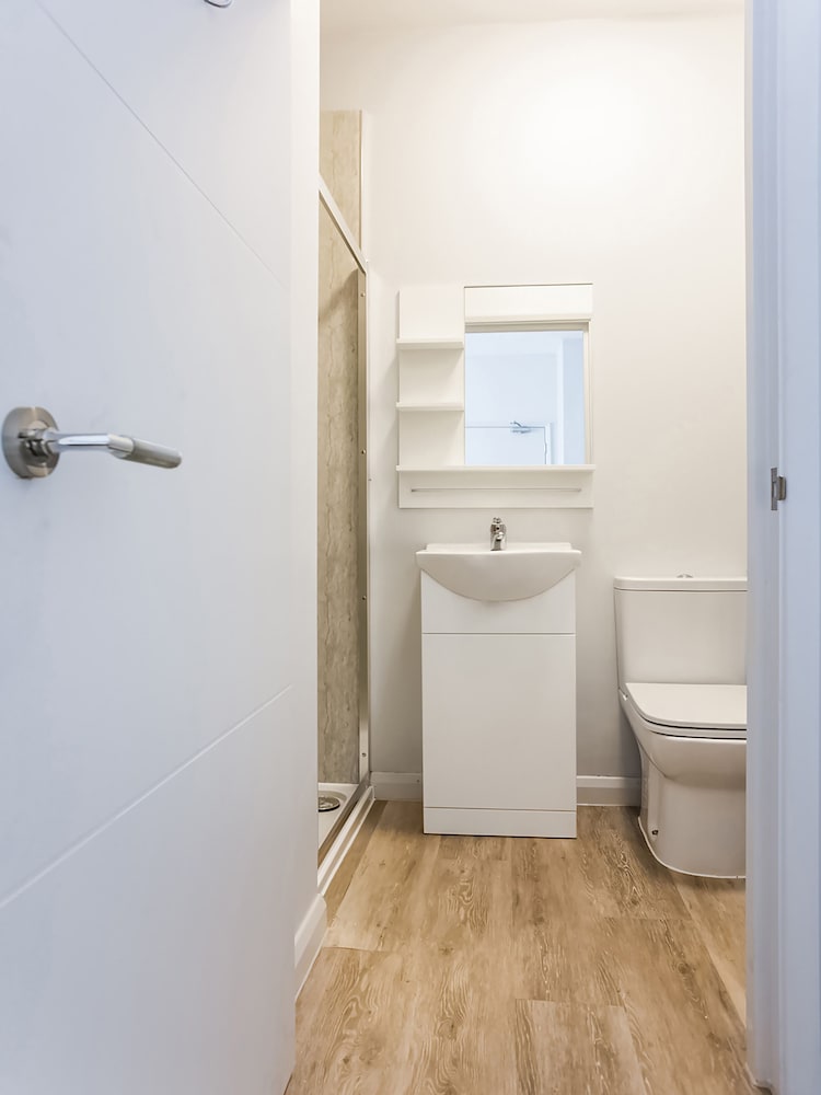 Studiotel by OYO Rooms