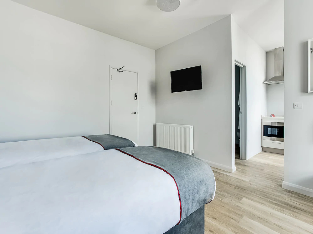 Studiotel by OYO Rooms