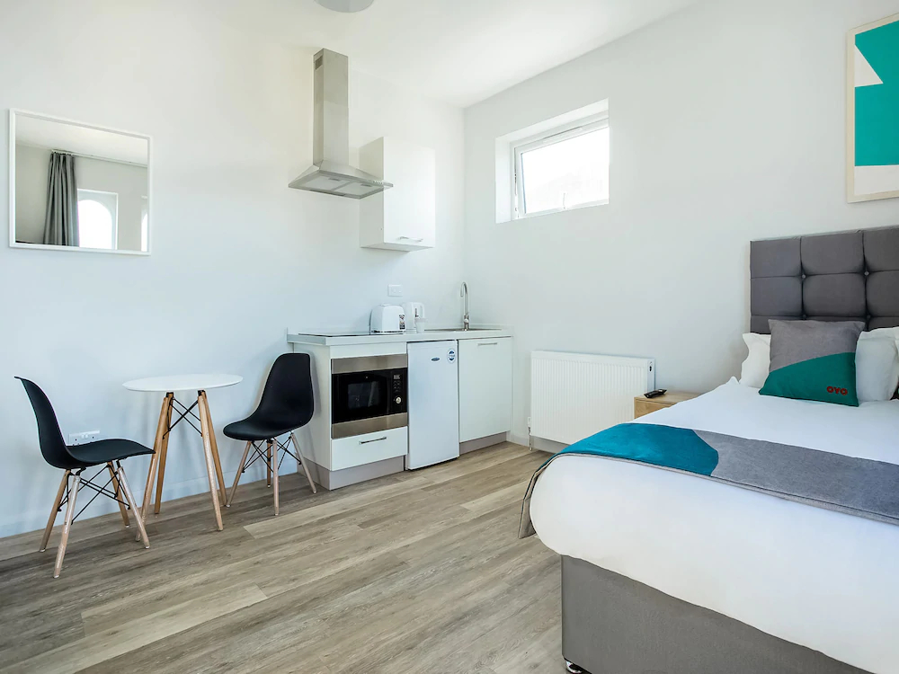 Studiotel by OYO Rooms