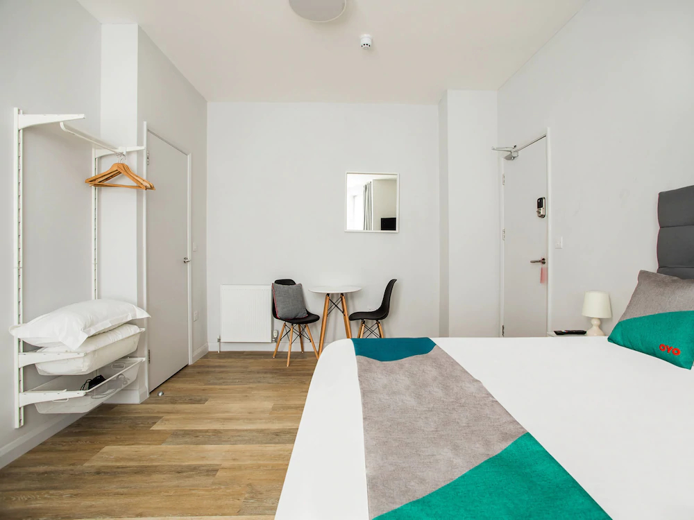 Studiotel by OYO Rooms