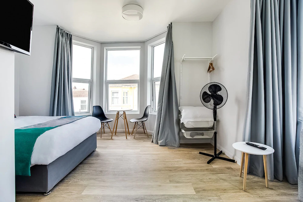 Studiotel by OYO Rooms