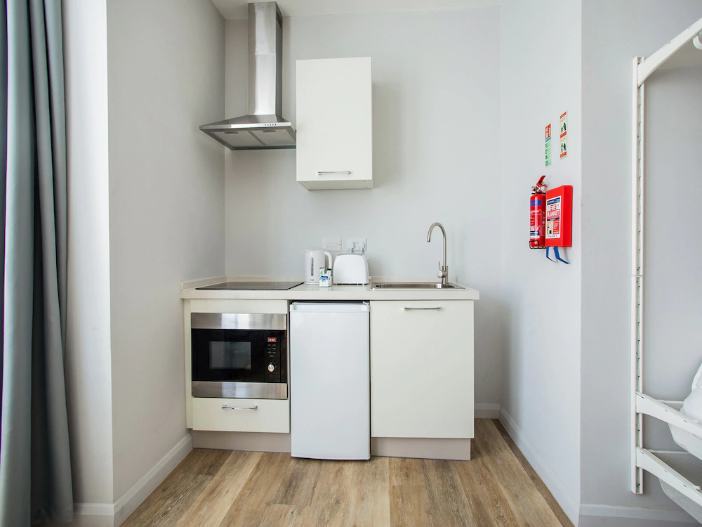 Studiotel by OYO Rooms