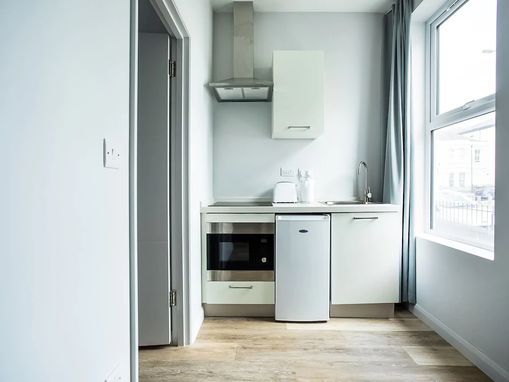 Studiotel by OYO Rooms
