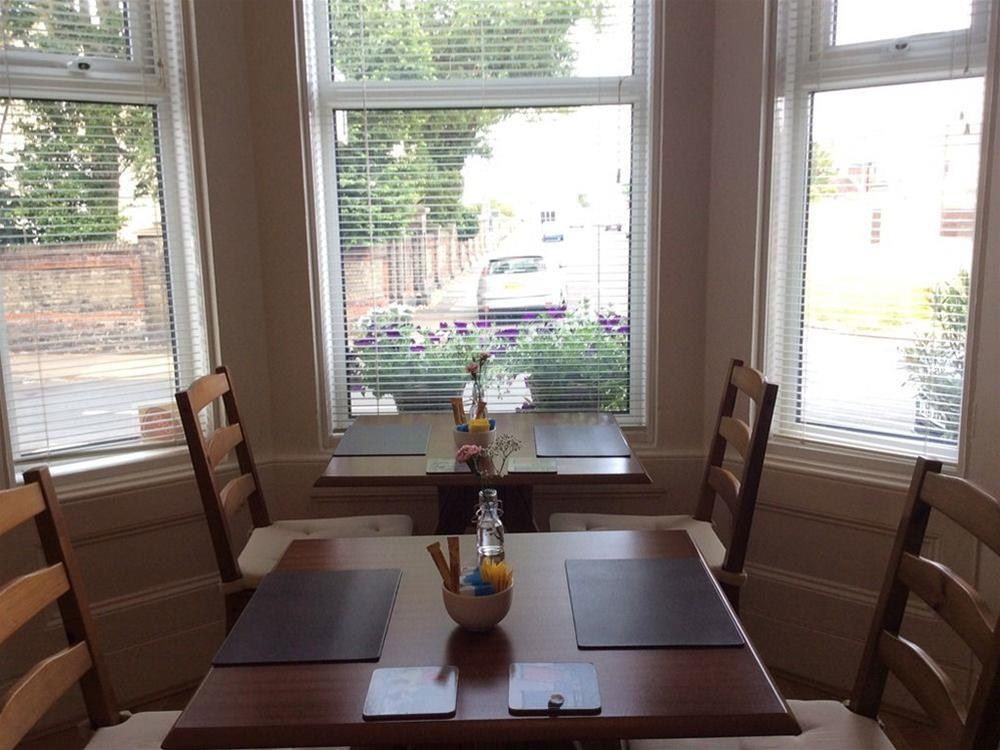 Taunton Guest House