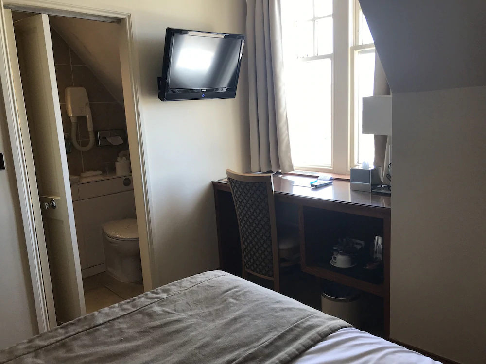 The Pier Hotel