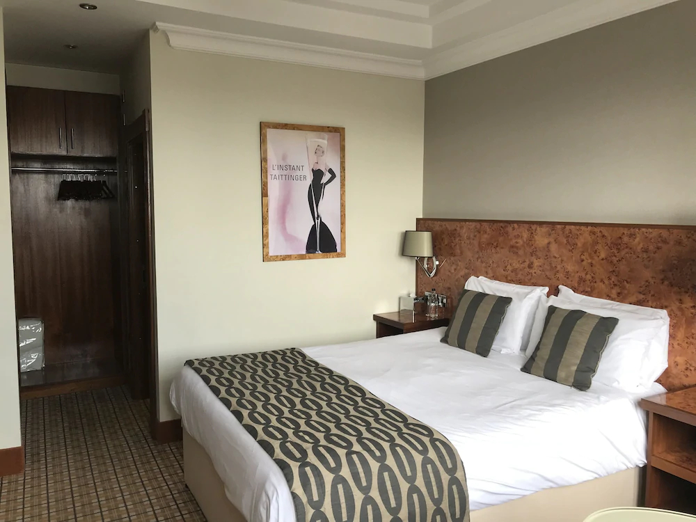 The Pier Hotel