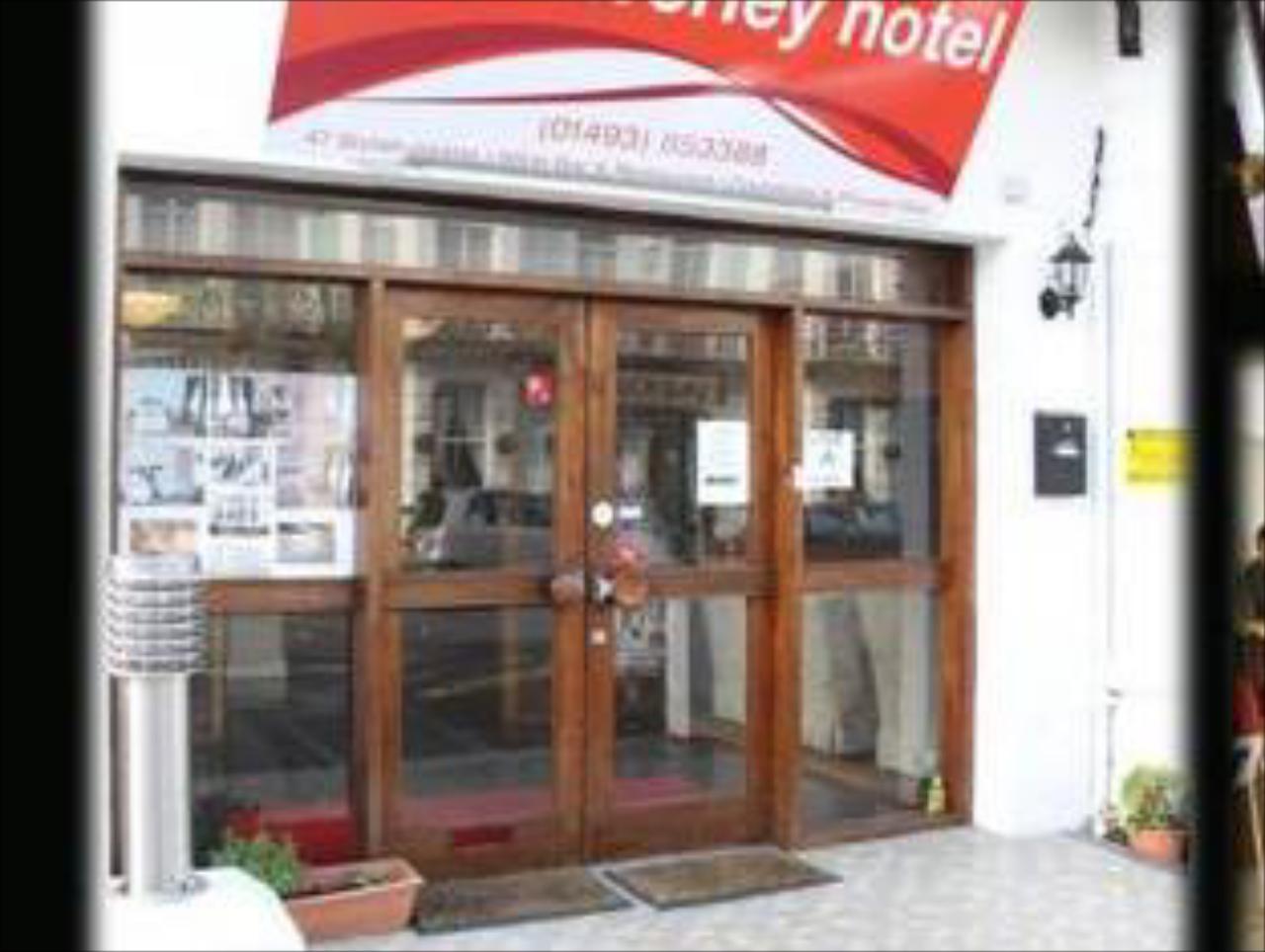 The Waverley Hotel
