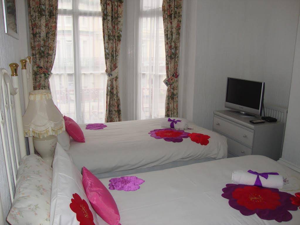 Villa Rose