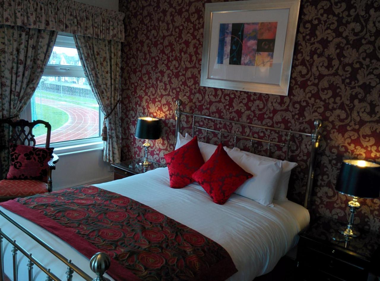 Willow Tree Lodge Hotel