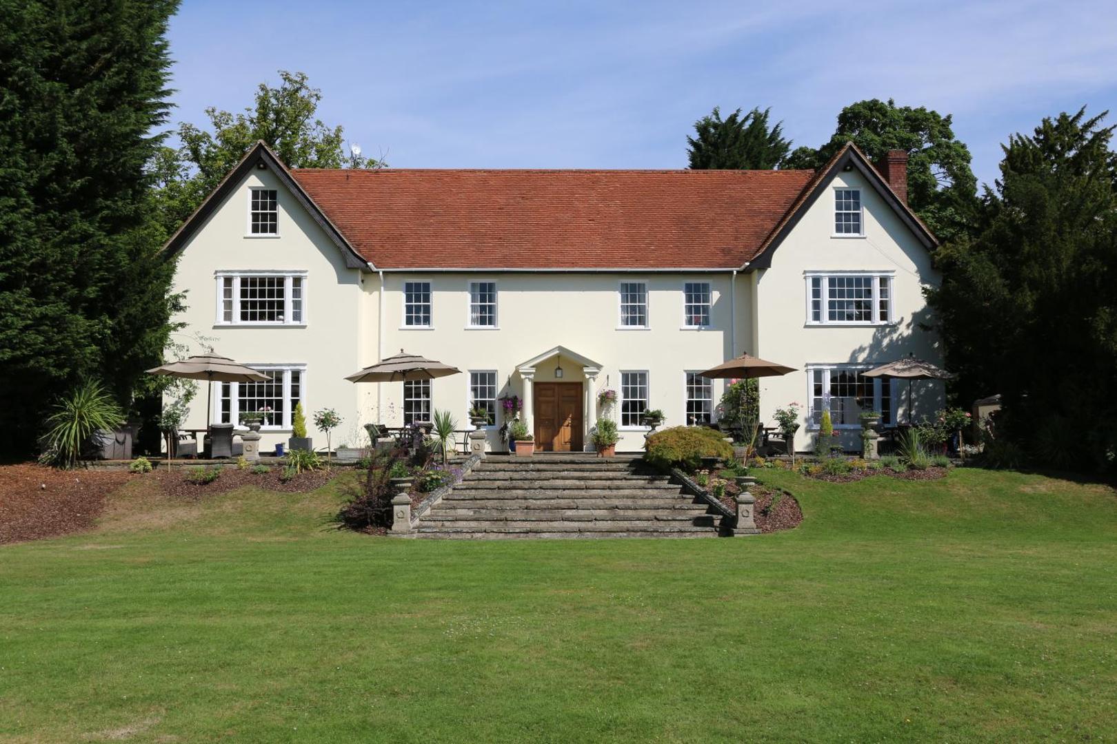 Sturmer Hall - Guest House