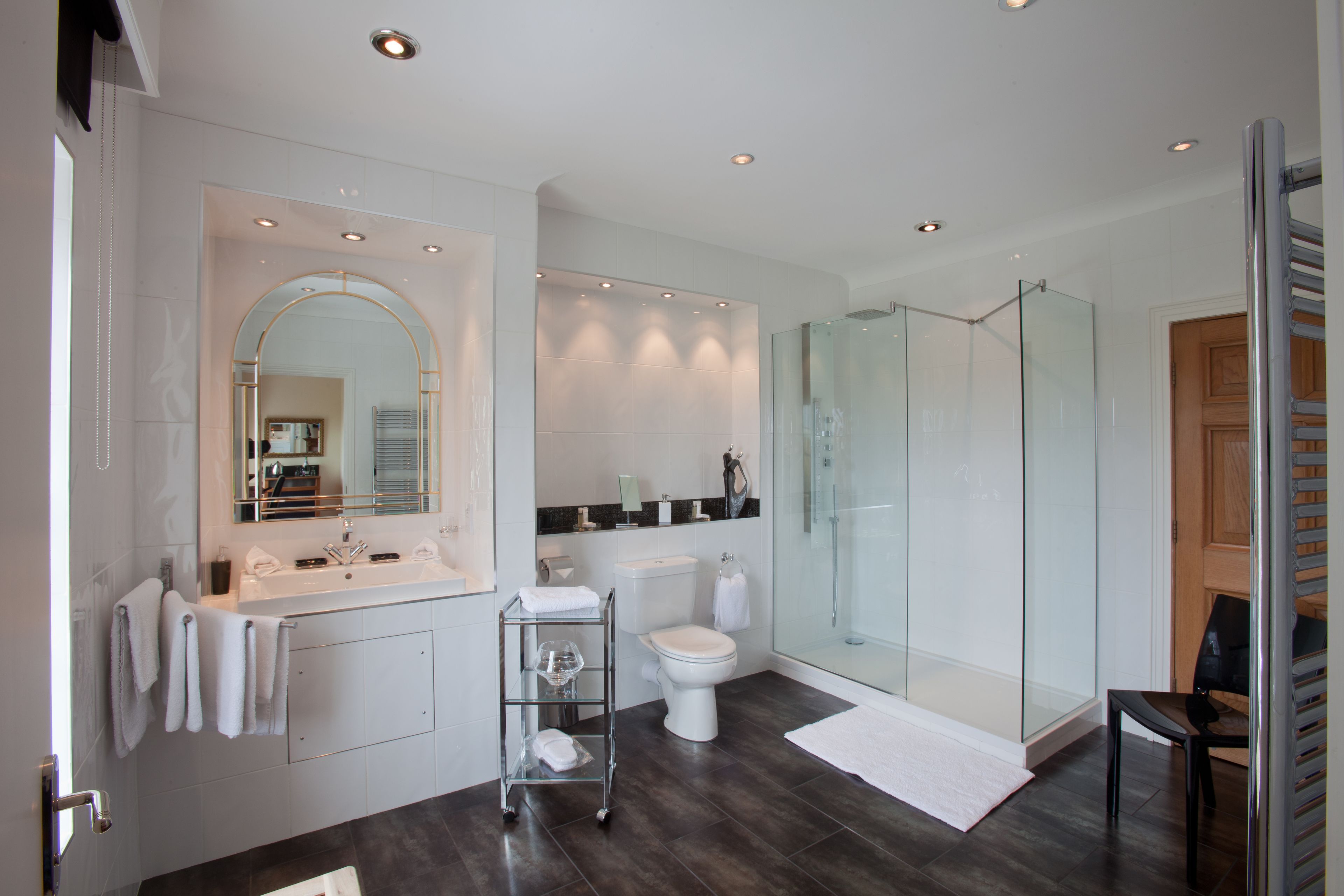 Sturmer Hall - Guest House