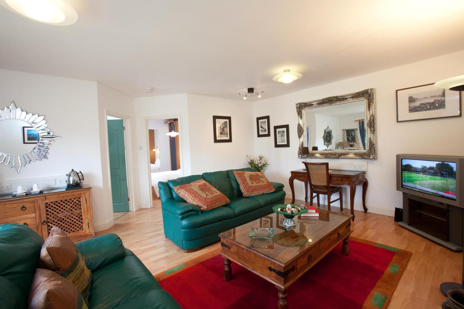 Sturmer Hall - Guest House