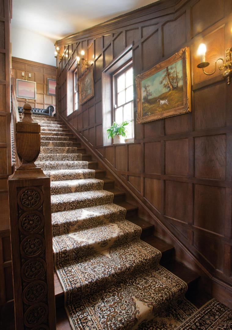 Sturmer Hall - Guest House