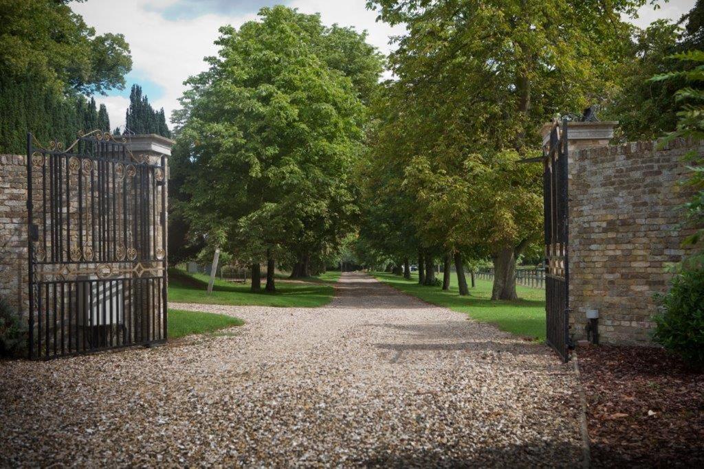 Sturmer Hall - Guest House