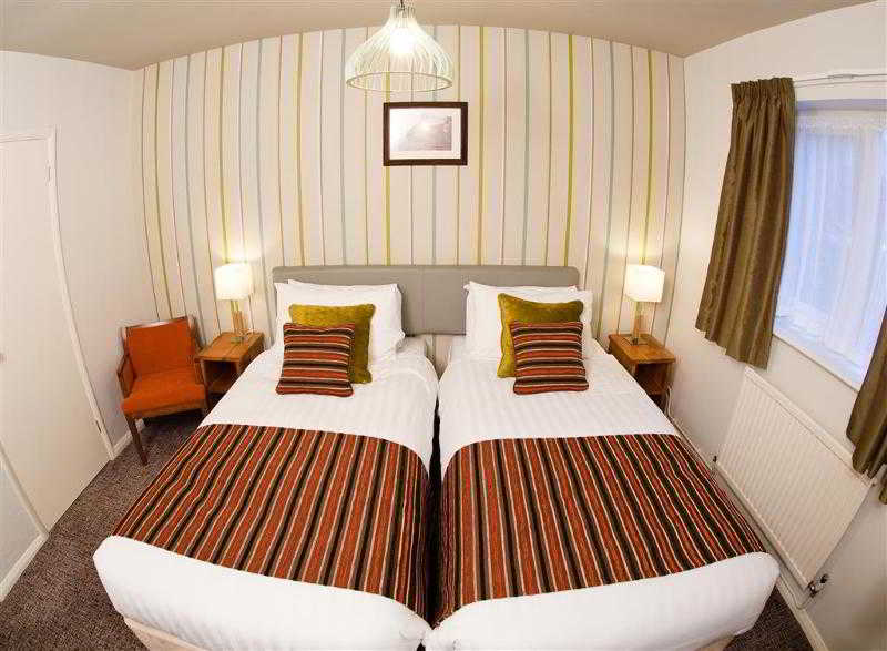 Henley Hotel