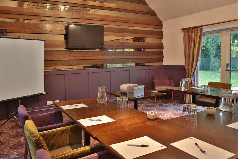 Henley Hotel