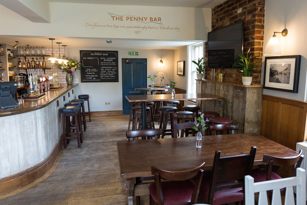 The Dundas Arms