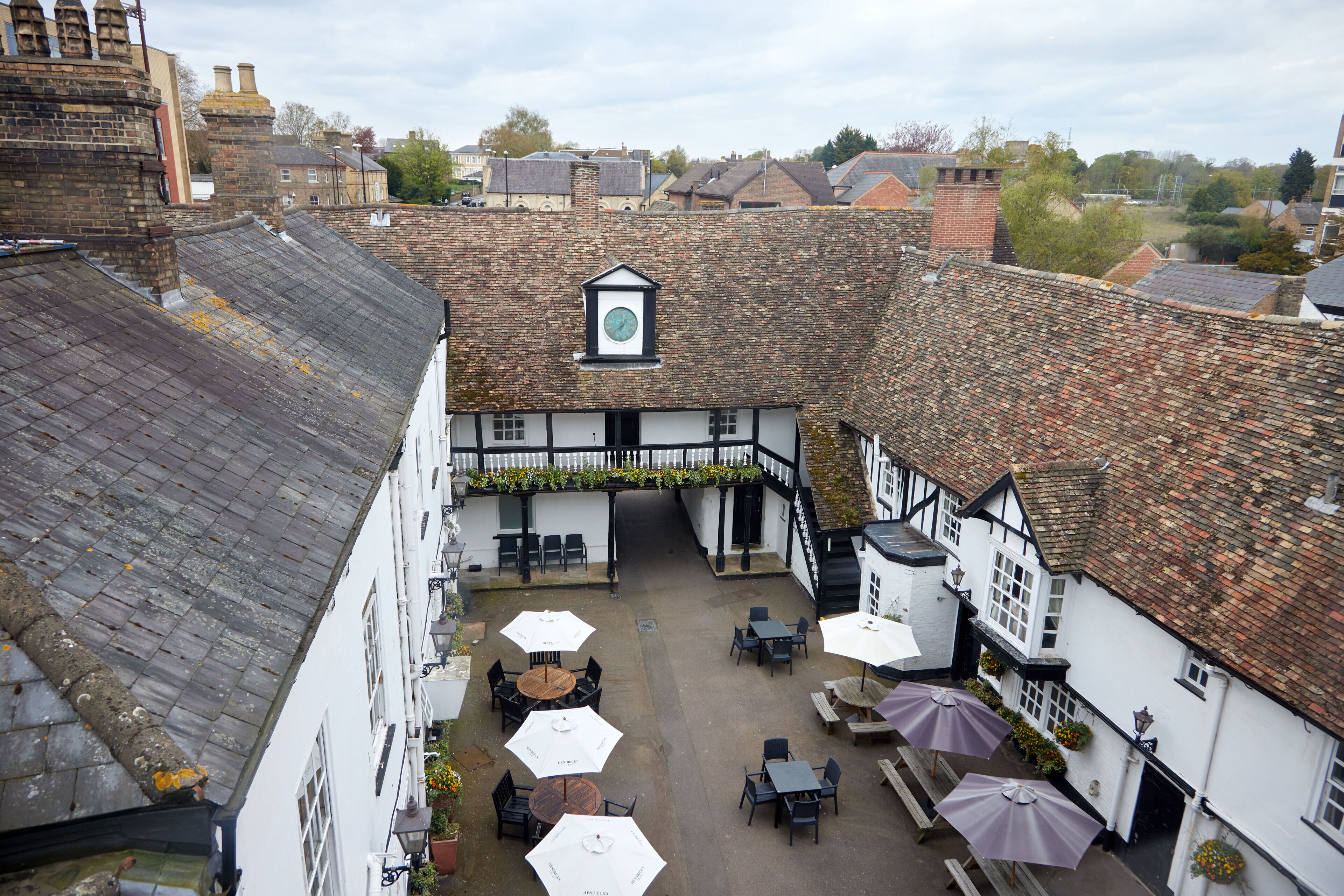 George Hotel