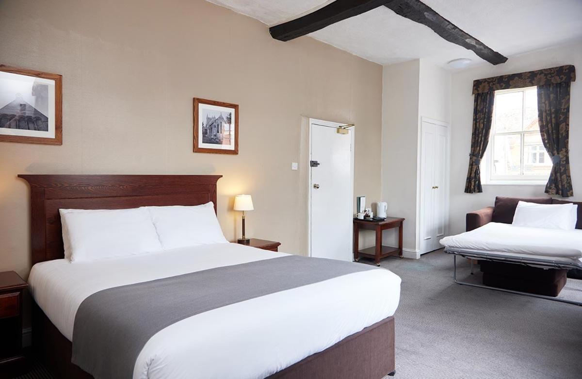 George Hotel