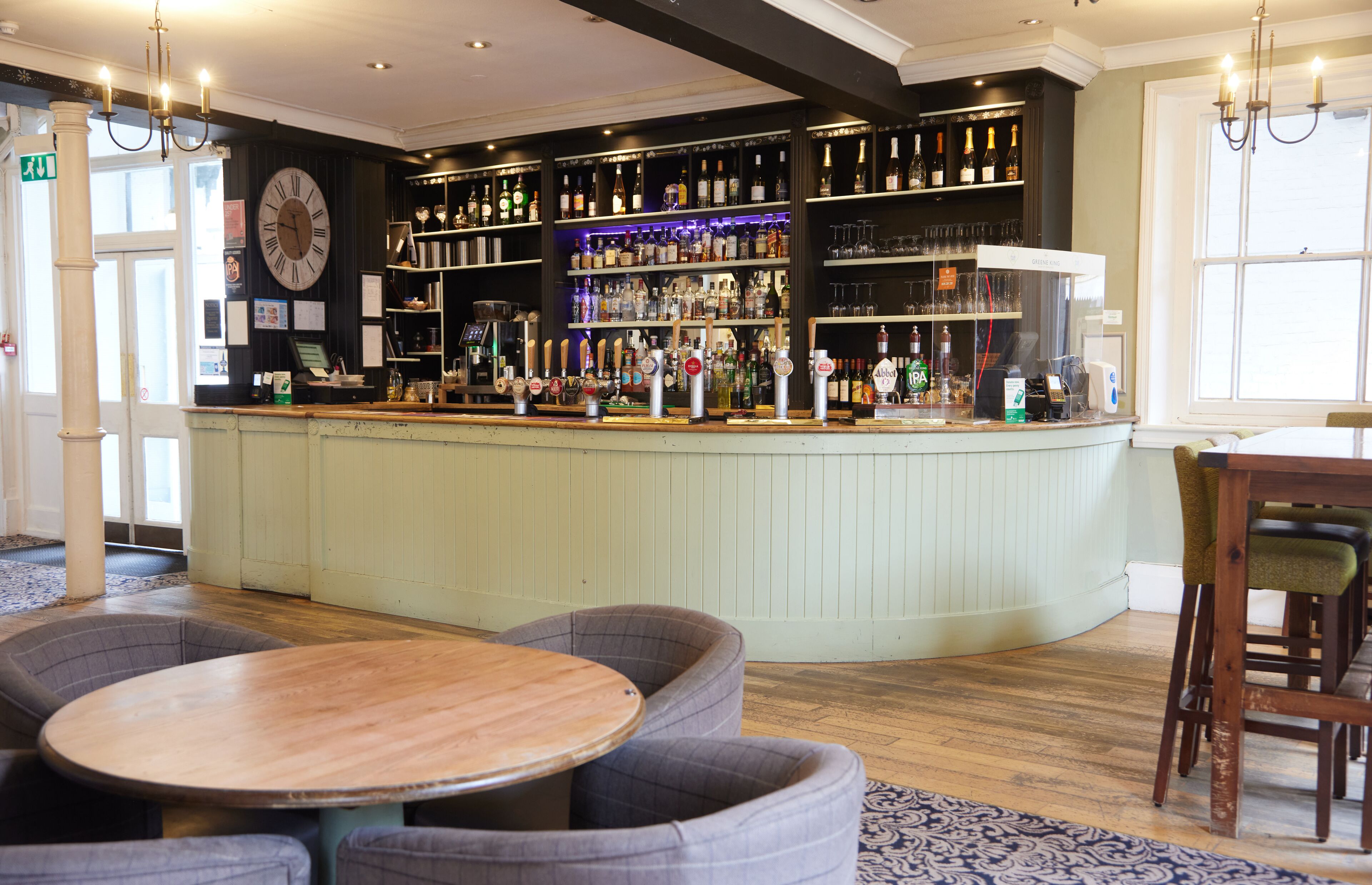 George Hotel