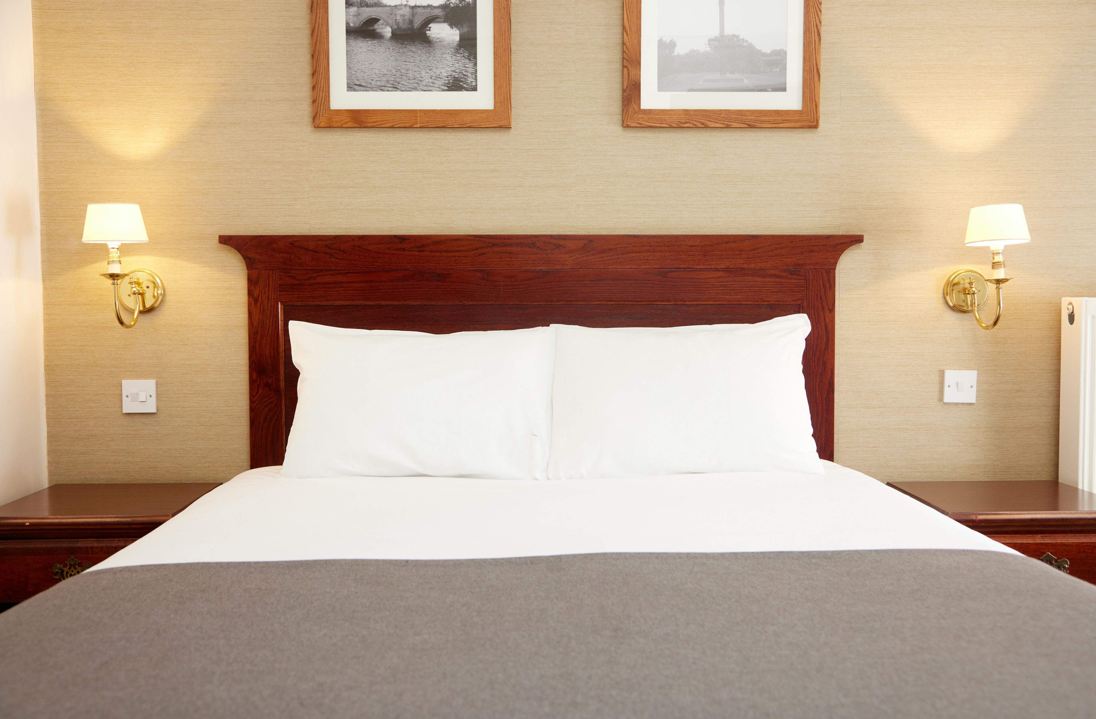 George Hotel