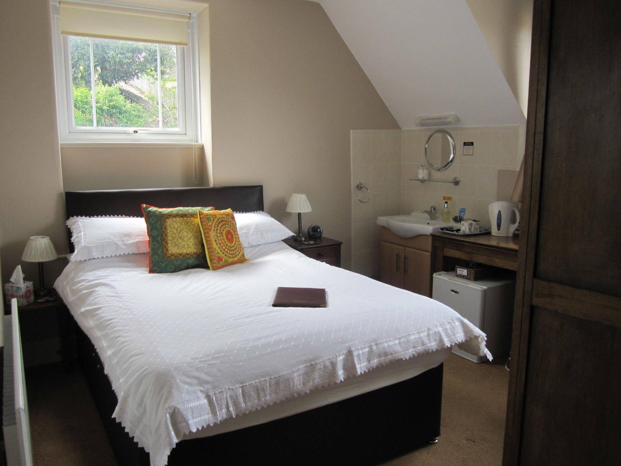 The Dorchester Guest House