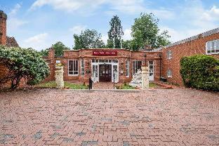 Muthu Belstead Brook Hotel