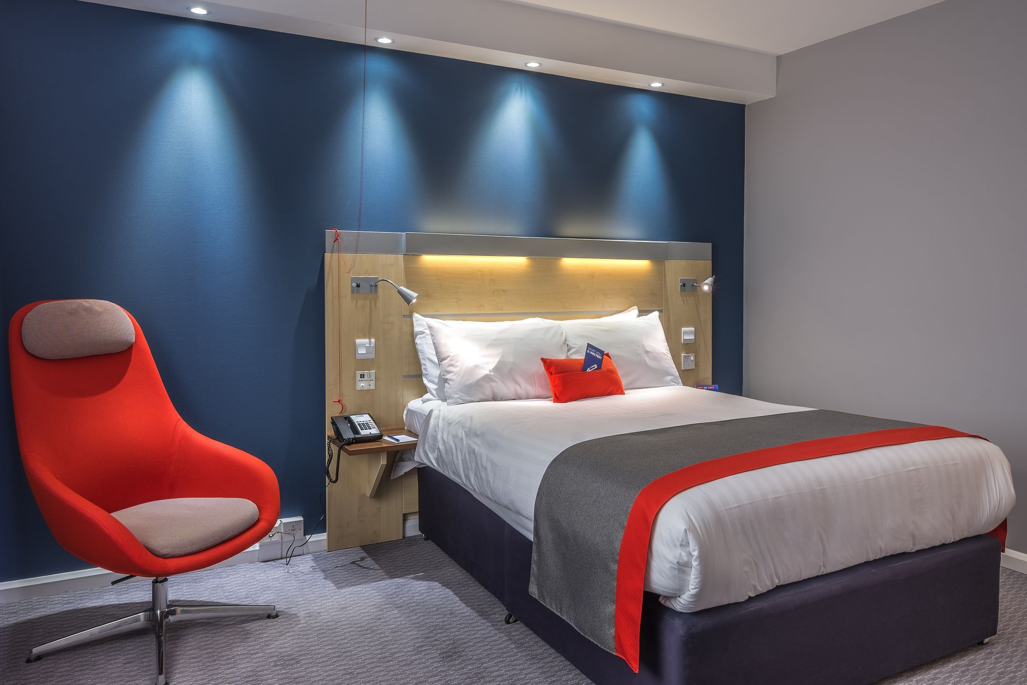Holiday Inn Express Kettering