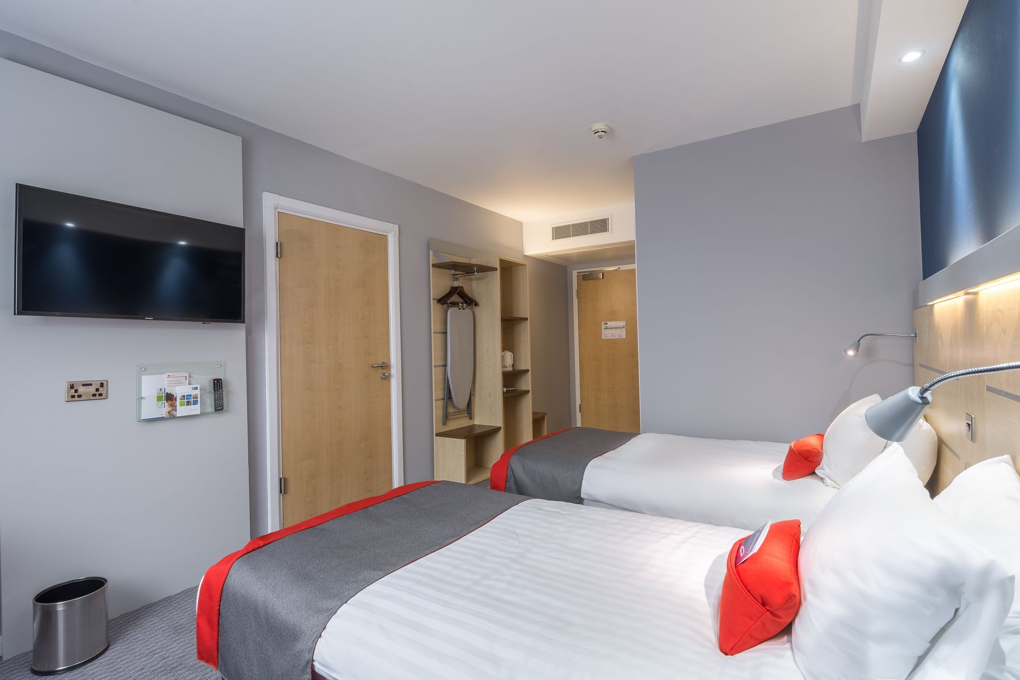 Holiday Inn Express Kettering