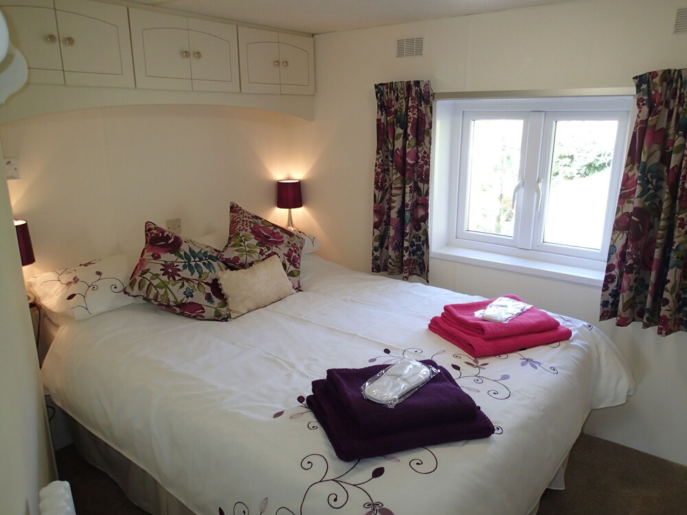 Rose Lodge