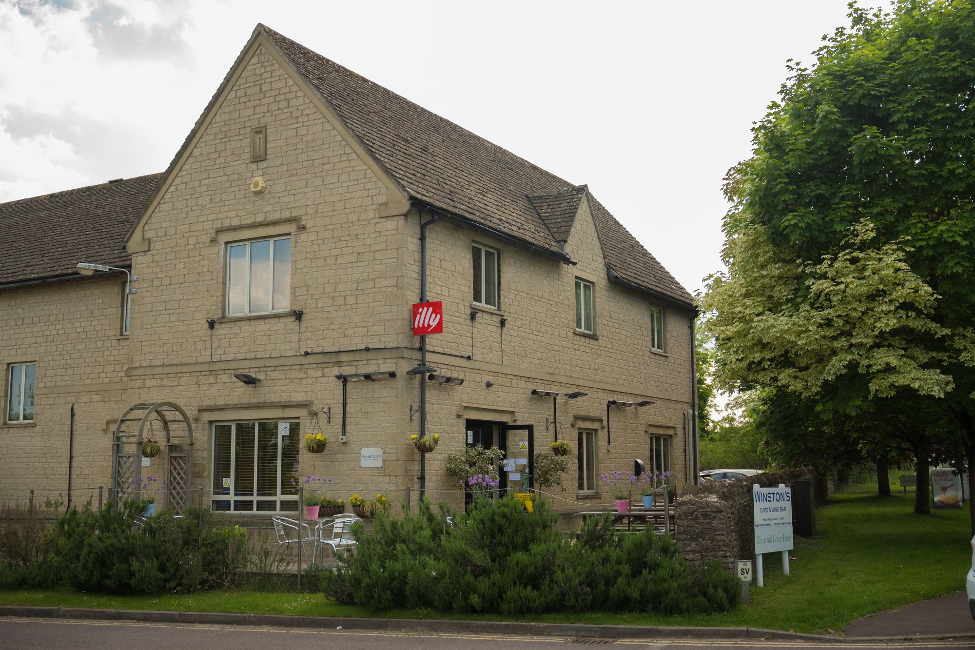 The Churchill Court