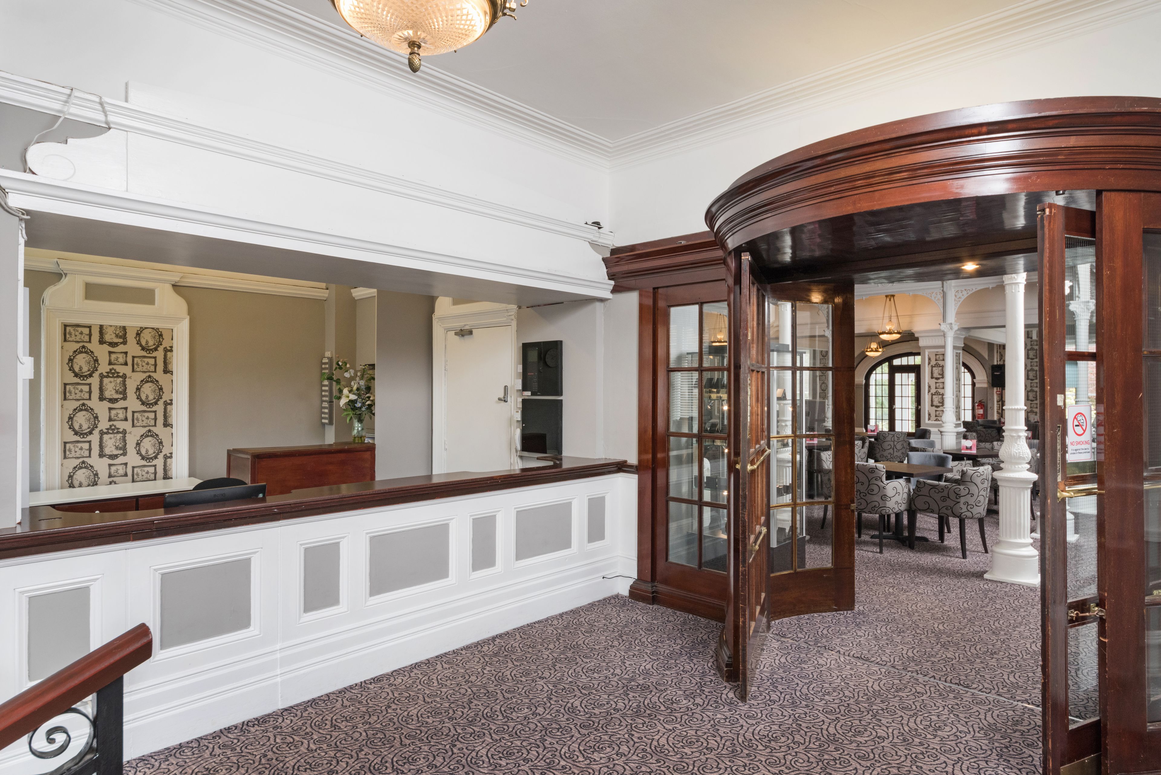 Bay Valley Of Rocks Hotel