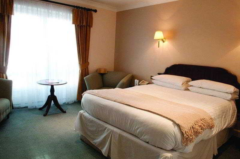 The Three Swans Hotel