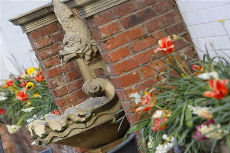 The Three Swans Hotel