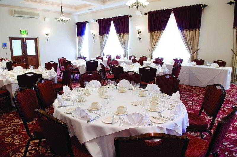 The Three Swans Hotel