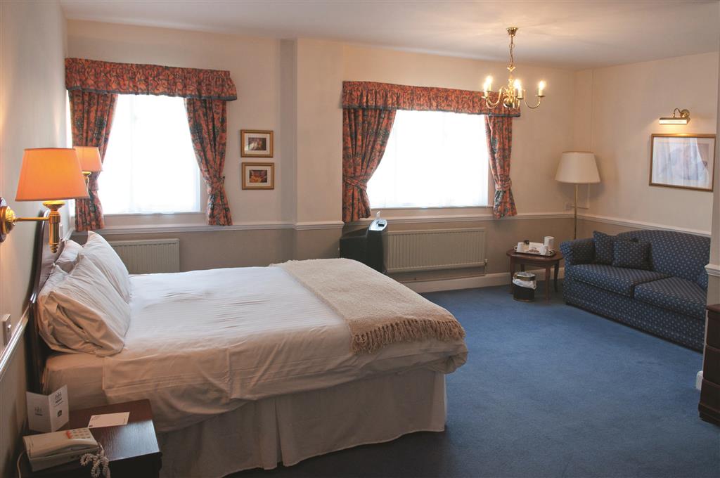 The Three Swans Hotel