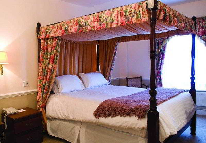The Three Swans Hotel