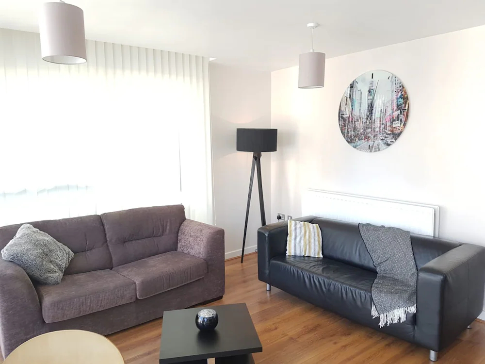 Dazzon Contemporary Apartments