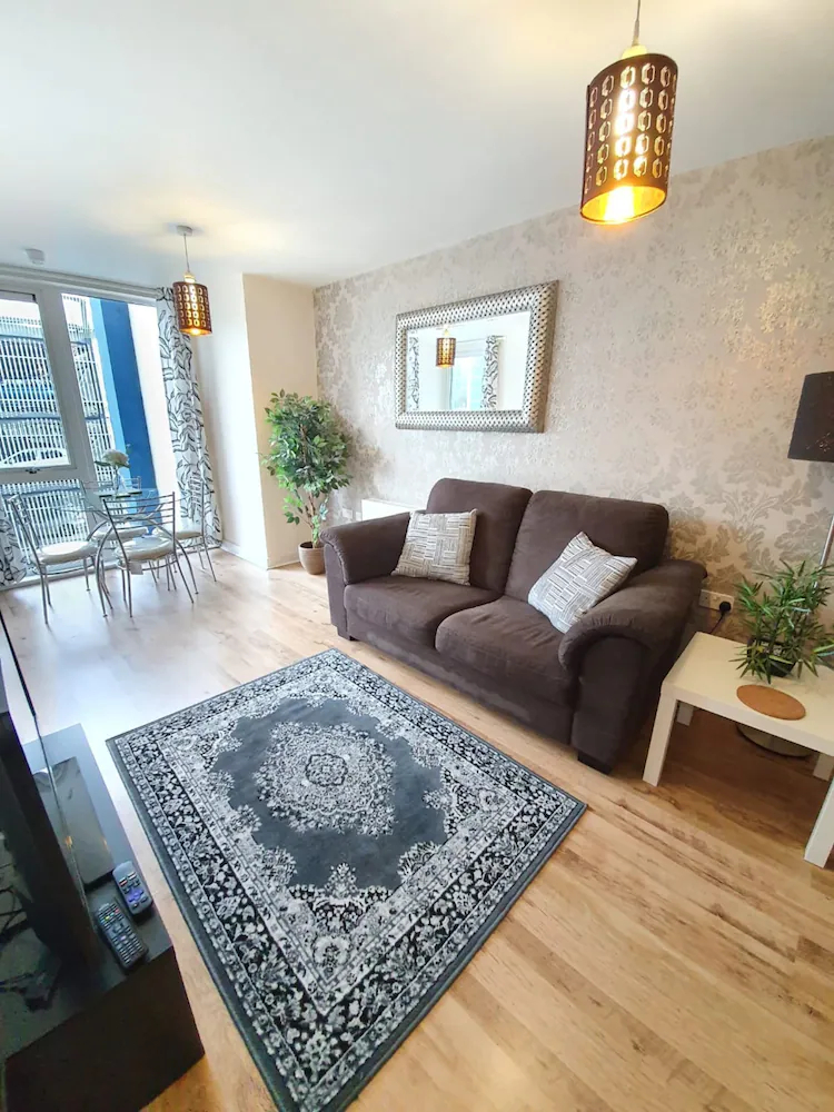 Dazzon Contemporary Apartments