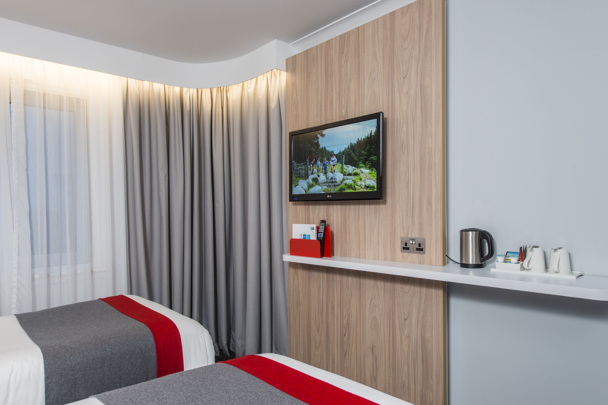 Holiday Inn Express Milton Keynes