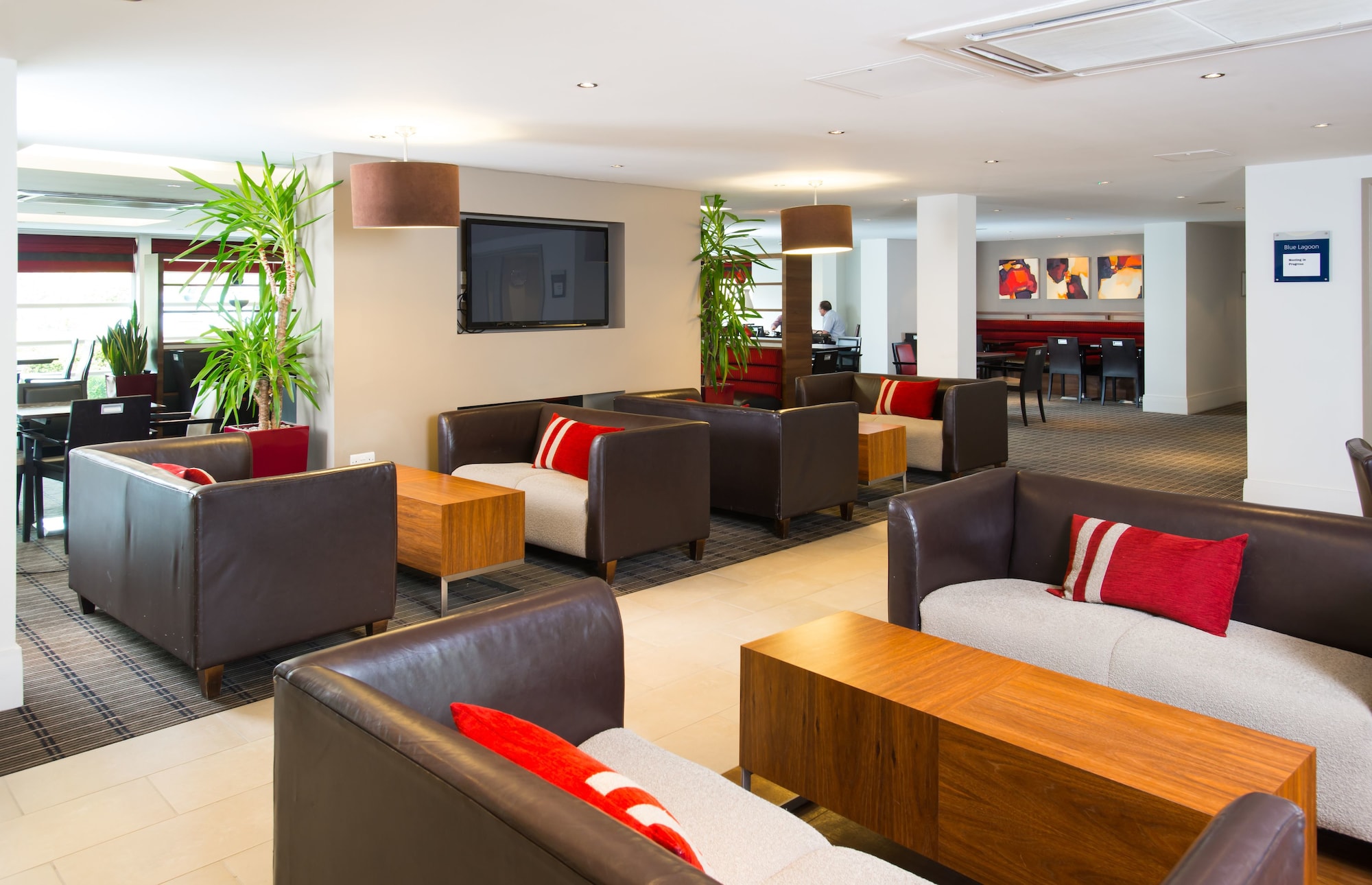Holiday Inn Express Milton Keynes