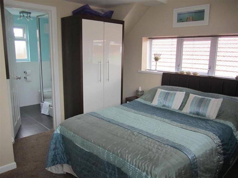 Water's Edge Bed & Breakfast