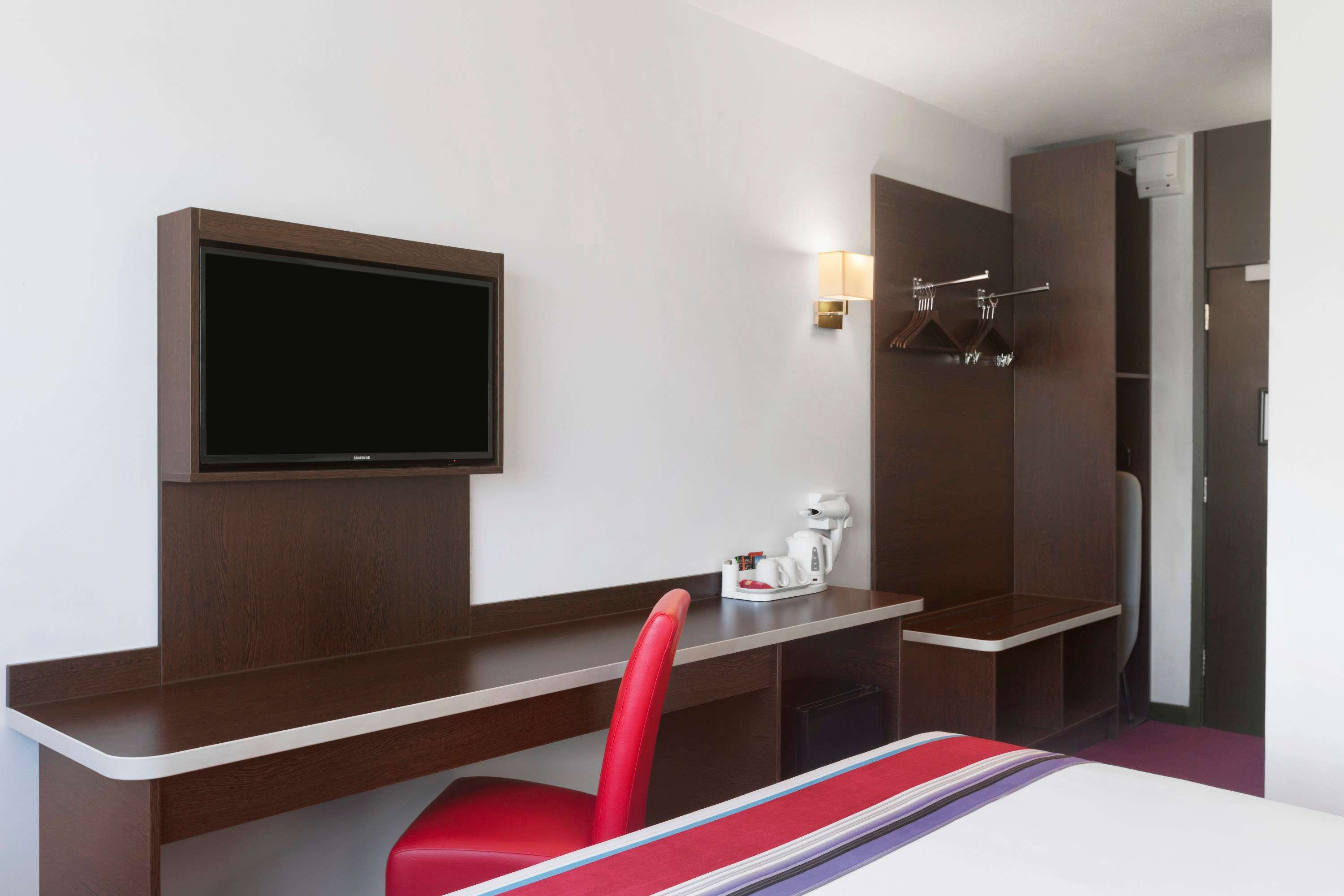 Ramada by Wyndham Milton Keynes