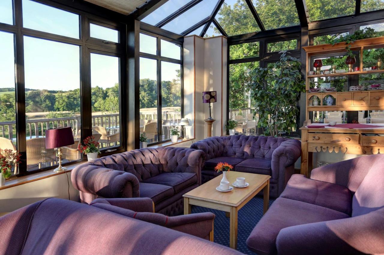 Passage House Hotel