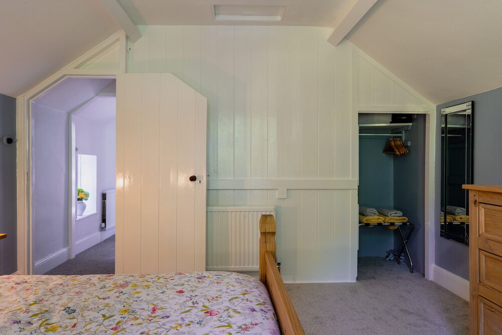 Strelna Coach House